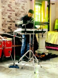 Paying Piano at Methodist Town Church